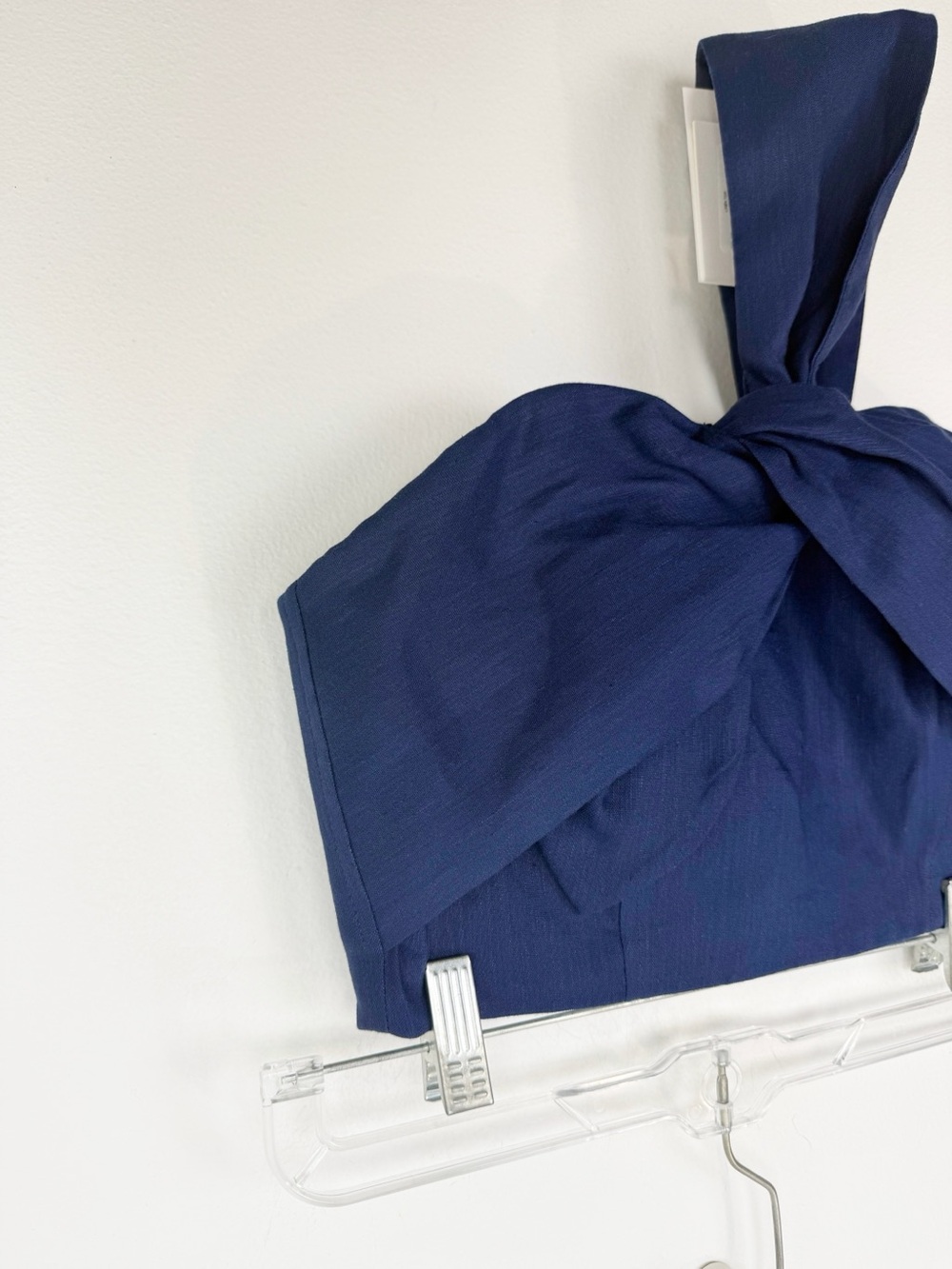 Milly One Shoulder Blue Linen Crop Top Size Small NWT - Picture 3 of 7